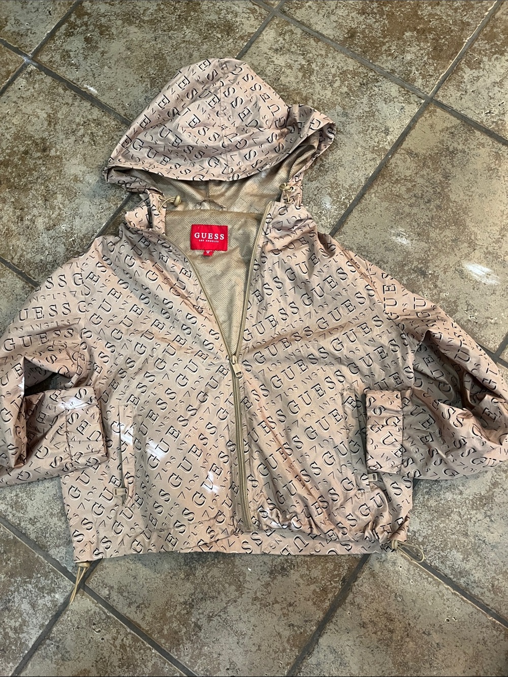 Guess Alexandria Monogram Logo Windbreaker Size Medium Like New!